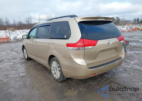 2012 Toyota Sienna Xle 7 Passenger from USA, damaged, VIN 5TDDK3DCXCS047040